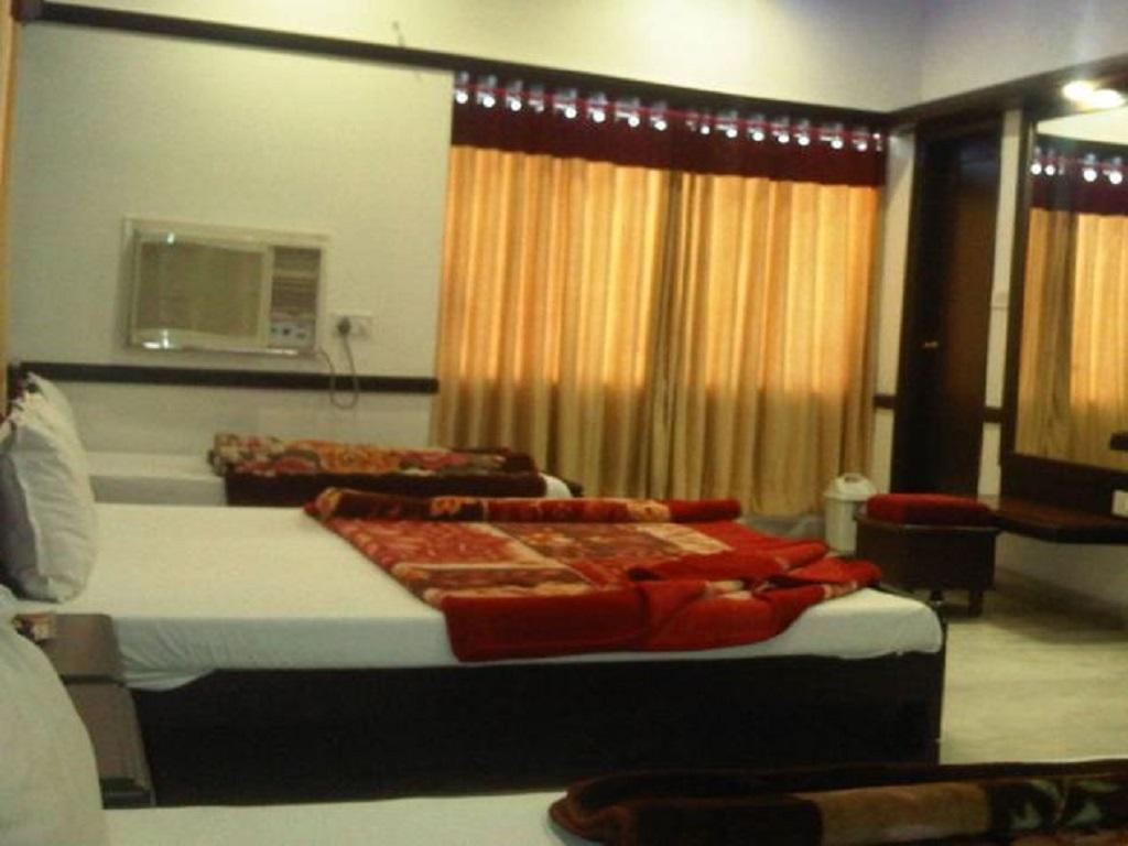 Hotel Ambaji International Ranpur Ngoại thất bức ảnh